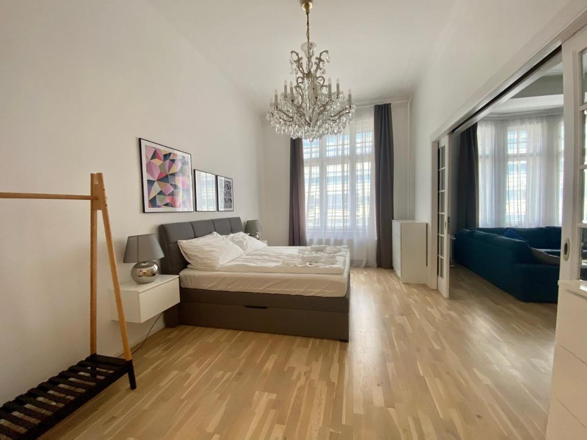 Class In Old Town 2 Bedrooms Apartmán Praha